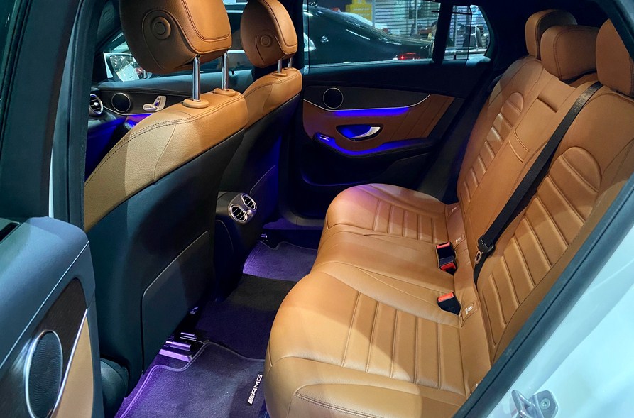 Mercedes GLC 300 Coupe 2022 2023 (17)